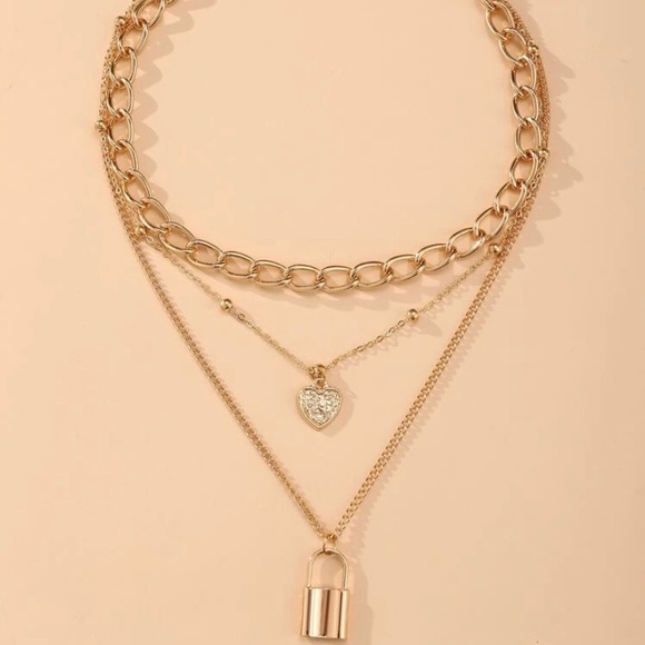 Heart & Lock Layered Necklace - Picture 2 of 3